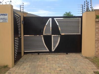 House For Sale in Southridge, Mthatha