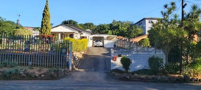 Cottage For Rent in Park Hill, Durban