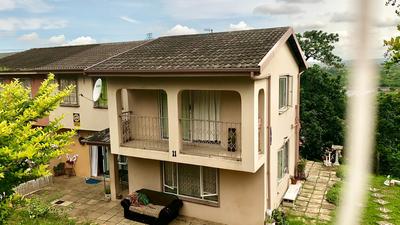 Duplex For Sale in Newlands East, Newlands